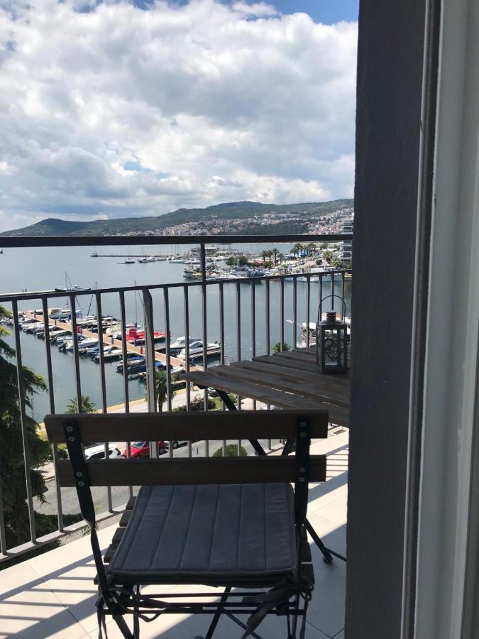Jetties & Moorings Central Apt Apartment Кавала Екстериор снимка