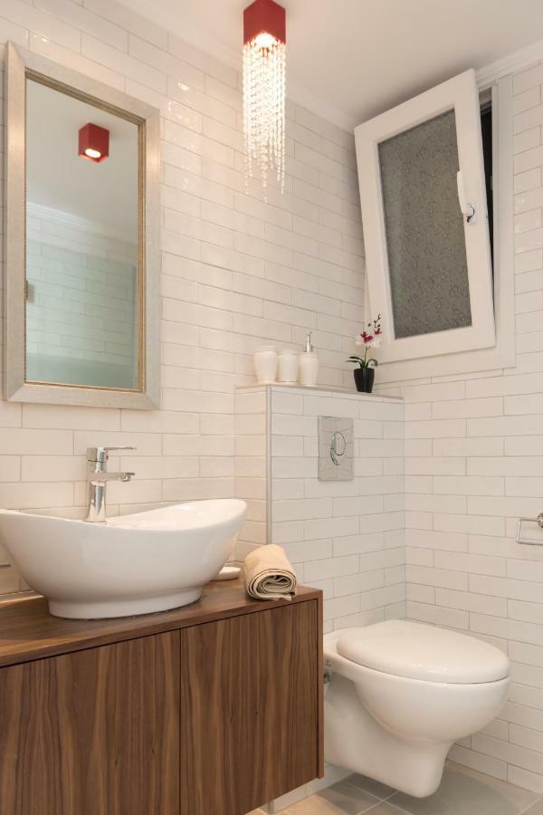Jetties & Moorings Central Apt Apartment Кавала Екстериор снимка