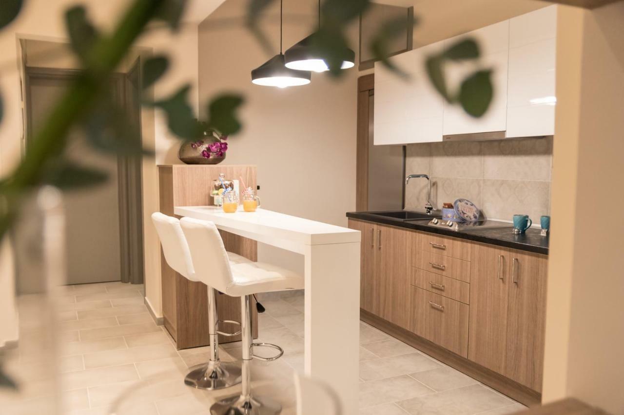 Jetties & Moorings Central Apt Apartment Кавала Екстериор снимка